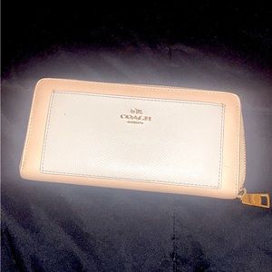 VINTAGE COACH WALLET